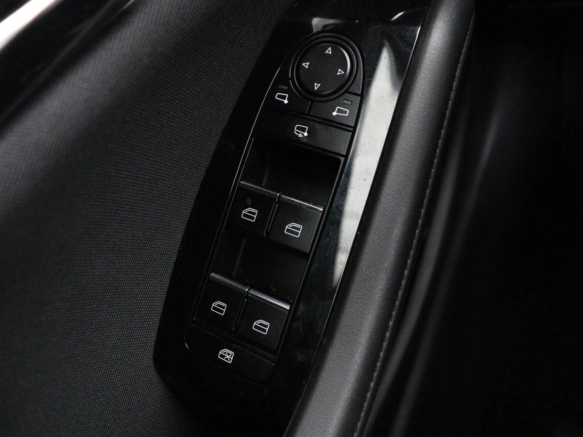 Hoofdafbeelding Mazda 3