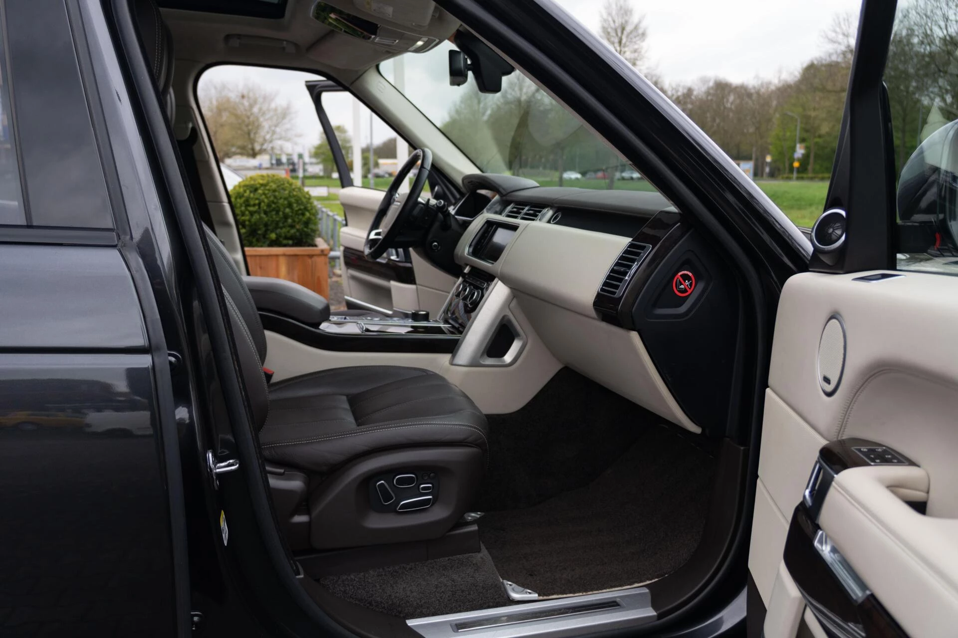 Hoofdafbeelding Land Rover Range Rover