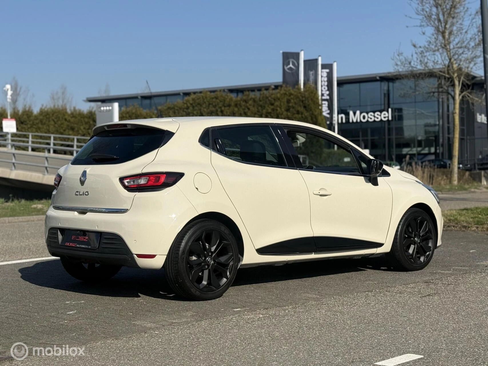 Hoofdafbeelding Renault Clio