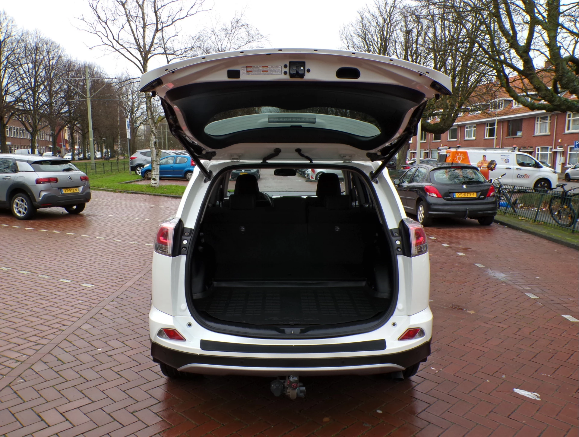 Hoofdafbeelding Toyota RAV4