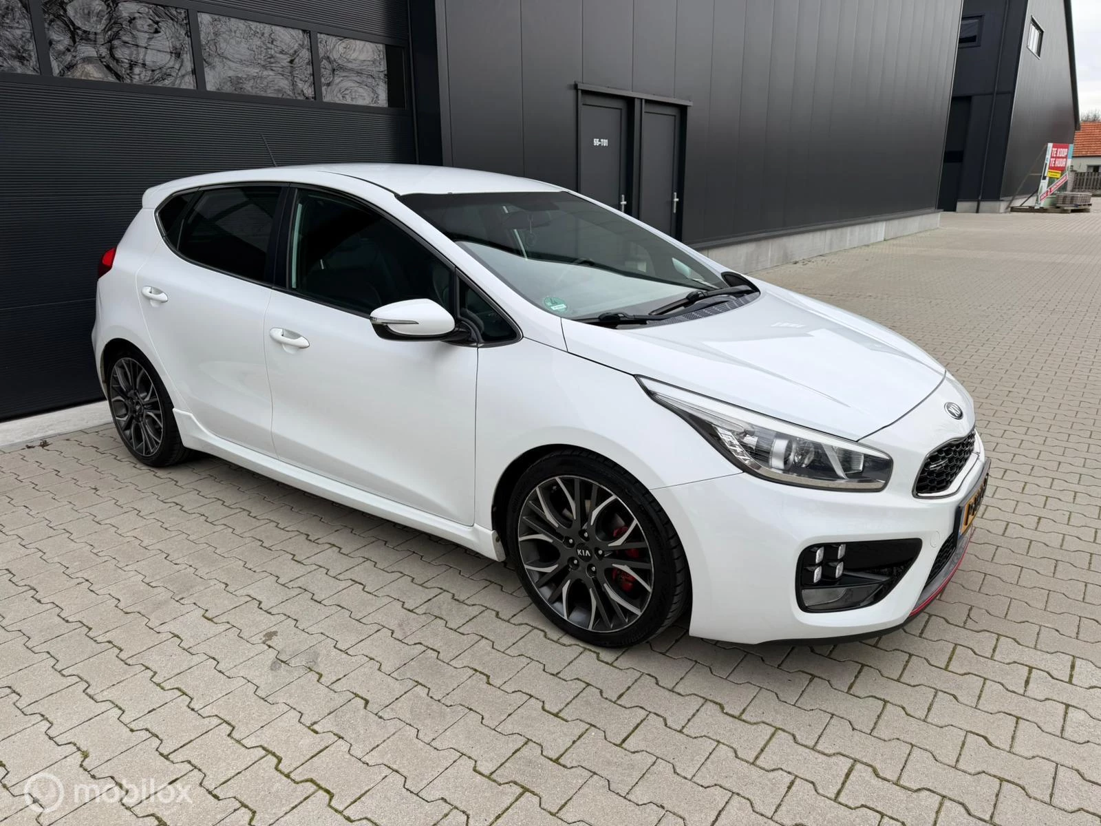 Hoofdafbeelding Kia cee'd