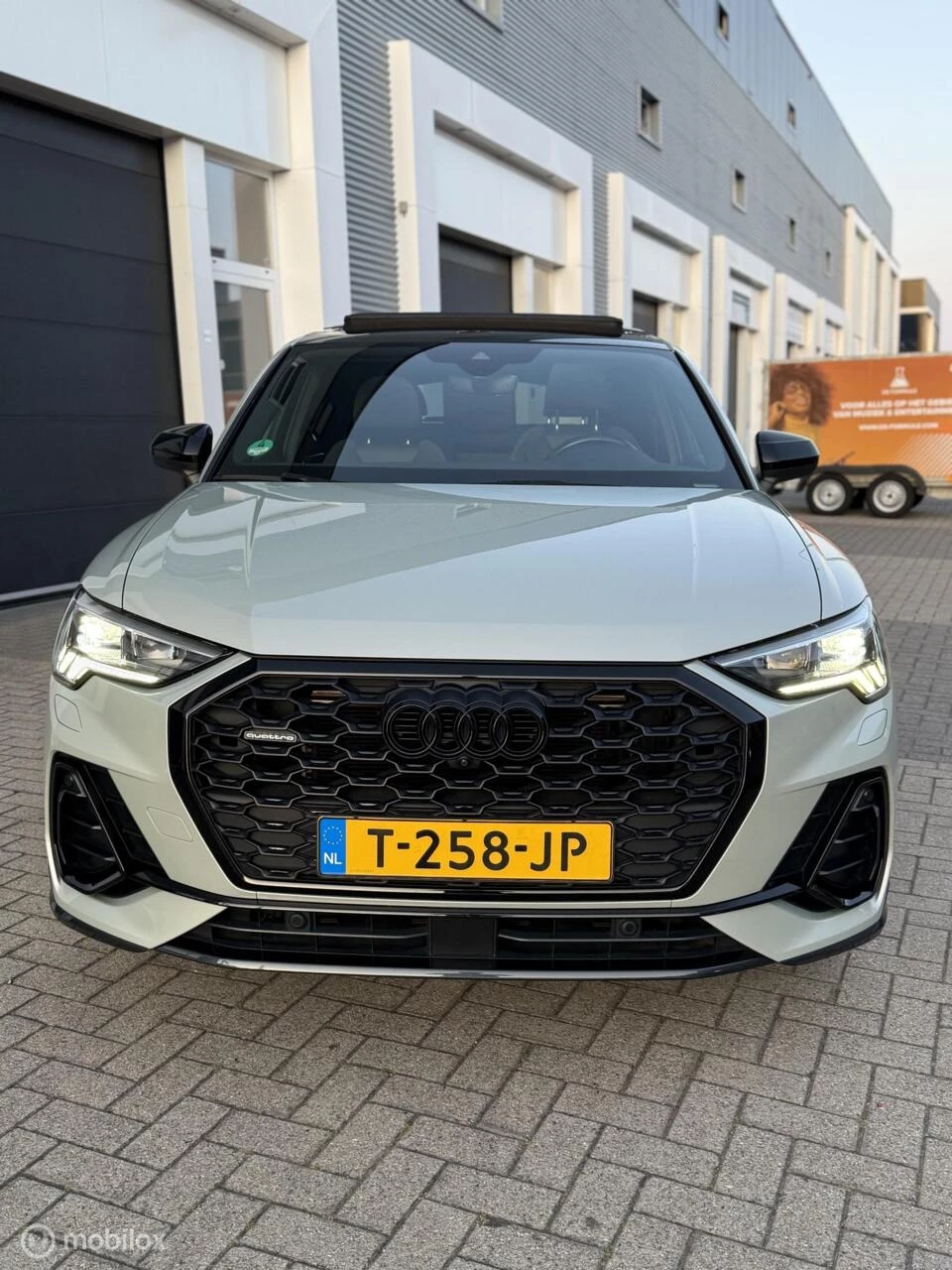 Hoofdafbeelding Audi Q3
