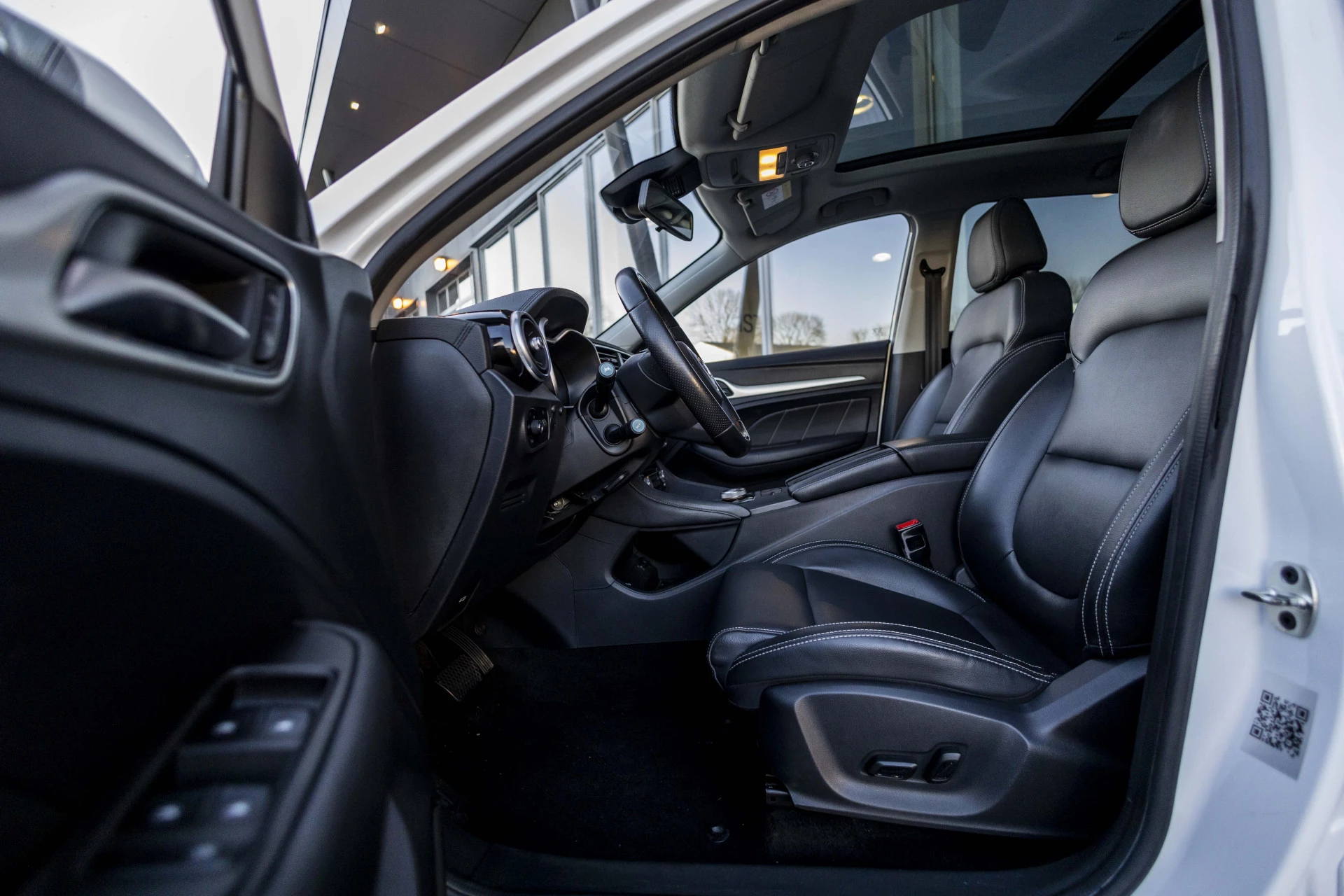 Hoofdafbeelding MG ZS EV