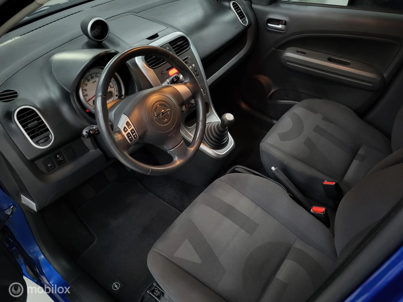 Hoofdafbeelding Opel Agila