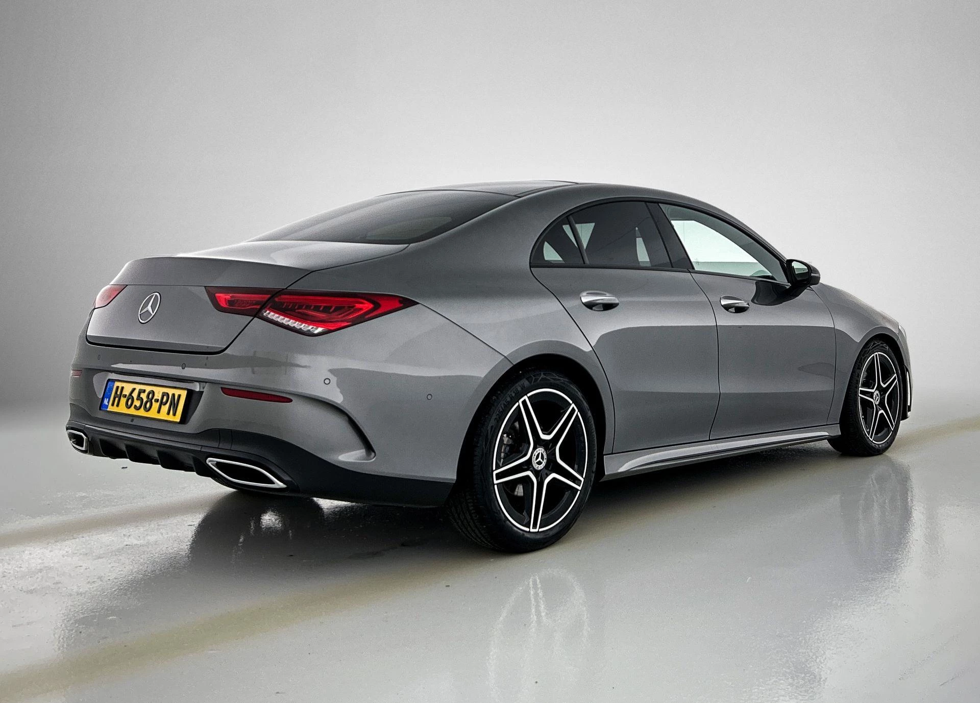 Hoofdafbeelding Mercedes-Benz CLA