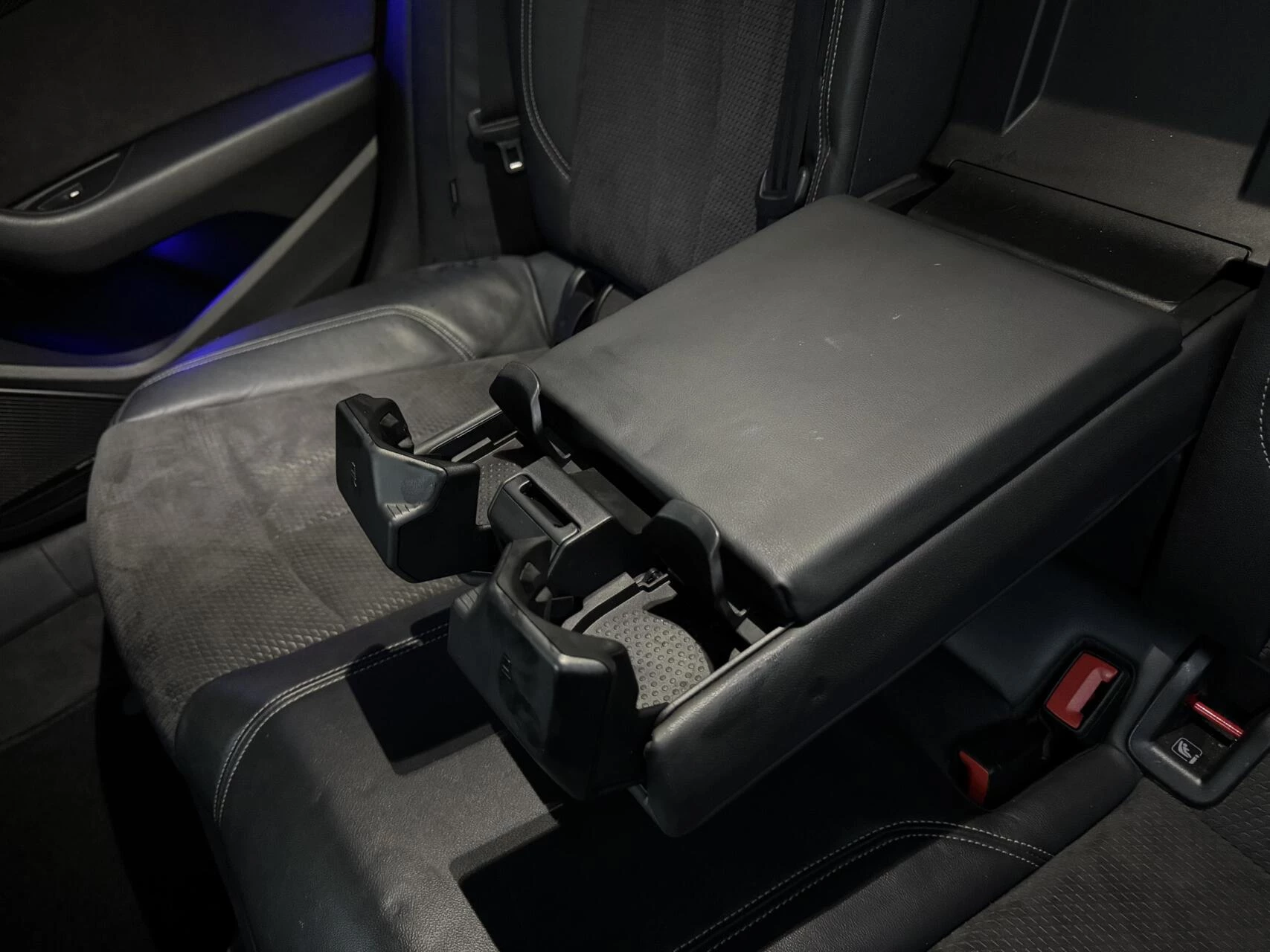 Hoofdafbeelding Audi S4