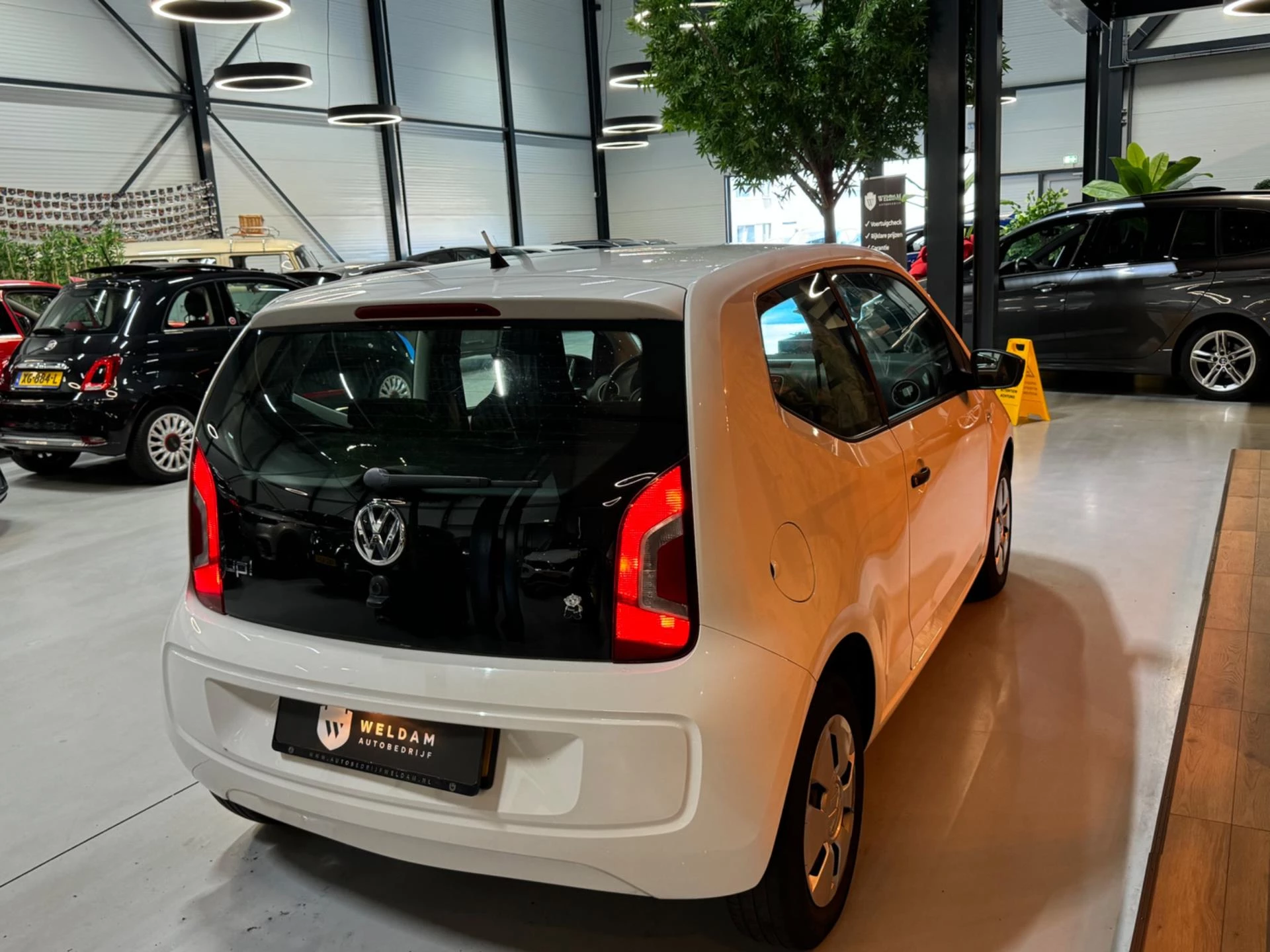 Hoofdafbeelding Volkswagen up!