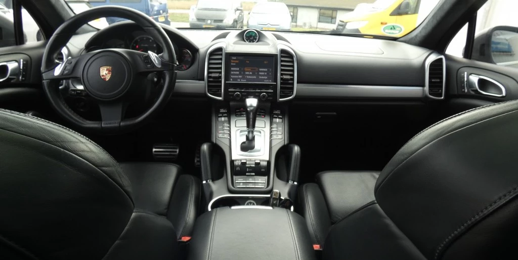 Hoofdafbeelding Porsche Cayenne