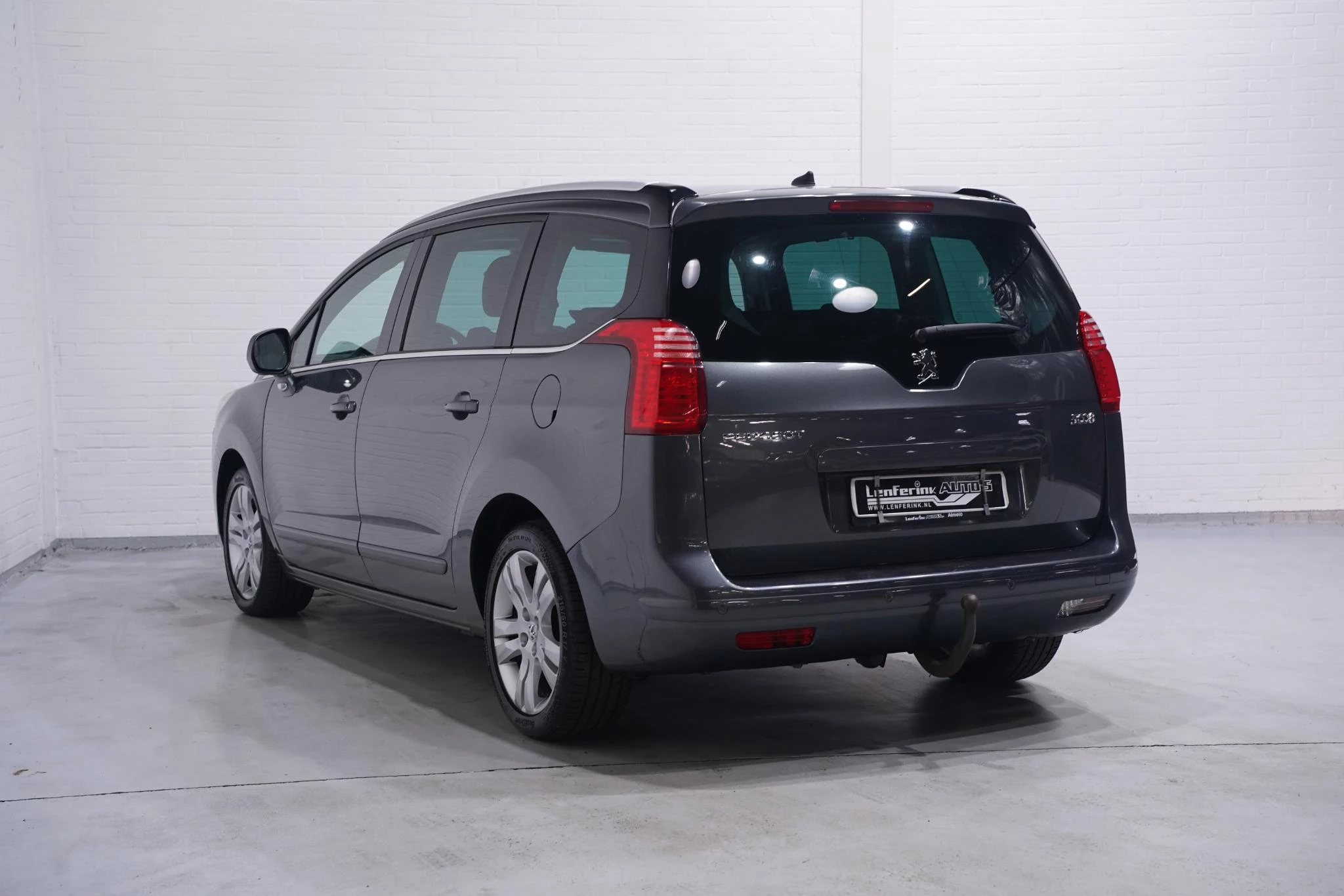 Hoofdafbeelding Peugeot 5008