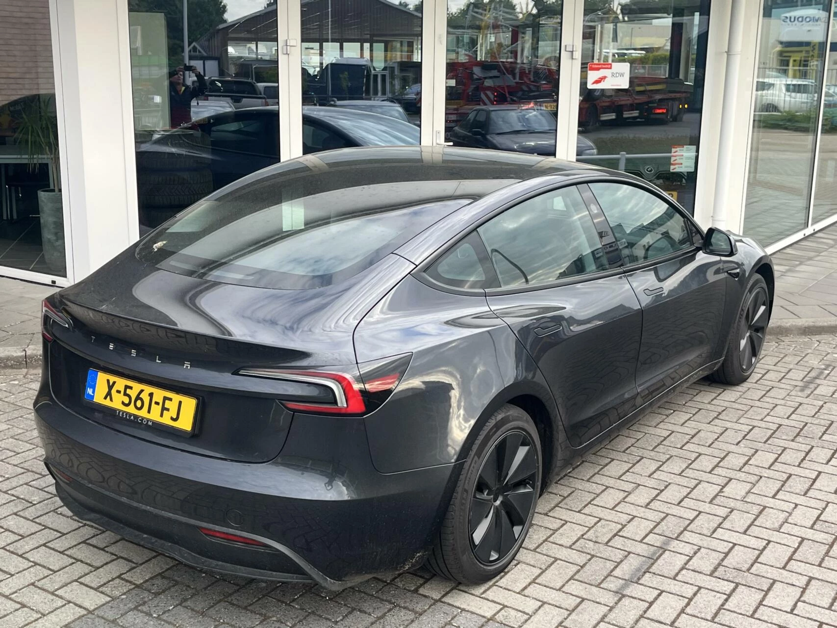 Hoofdafbeelding Tesla Model 3