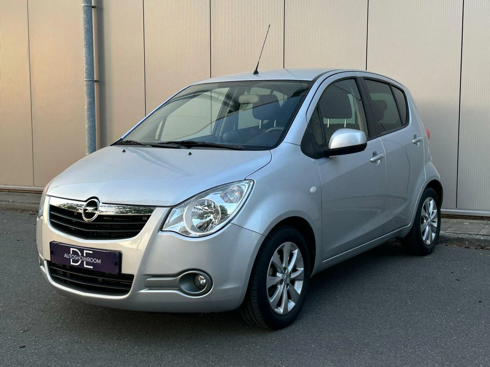 Hoofdafbeelding Opel Agila
