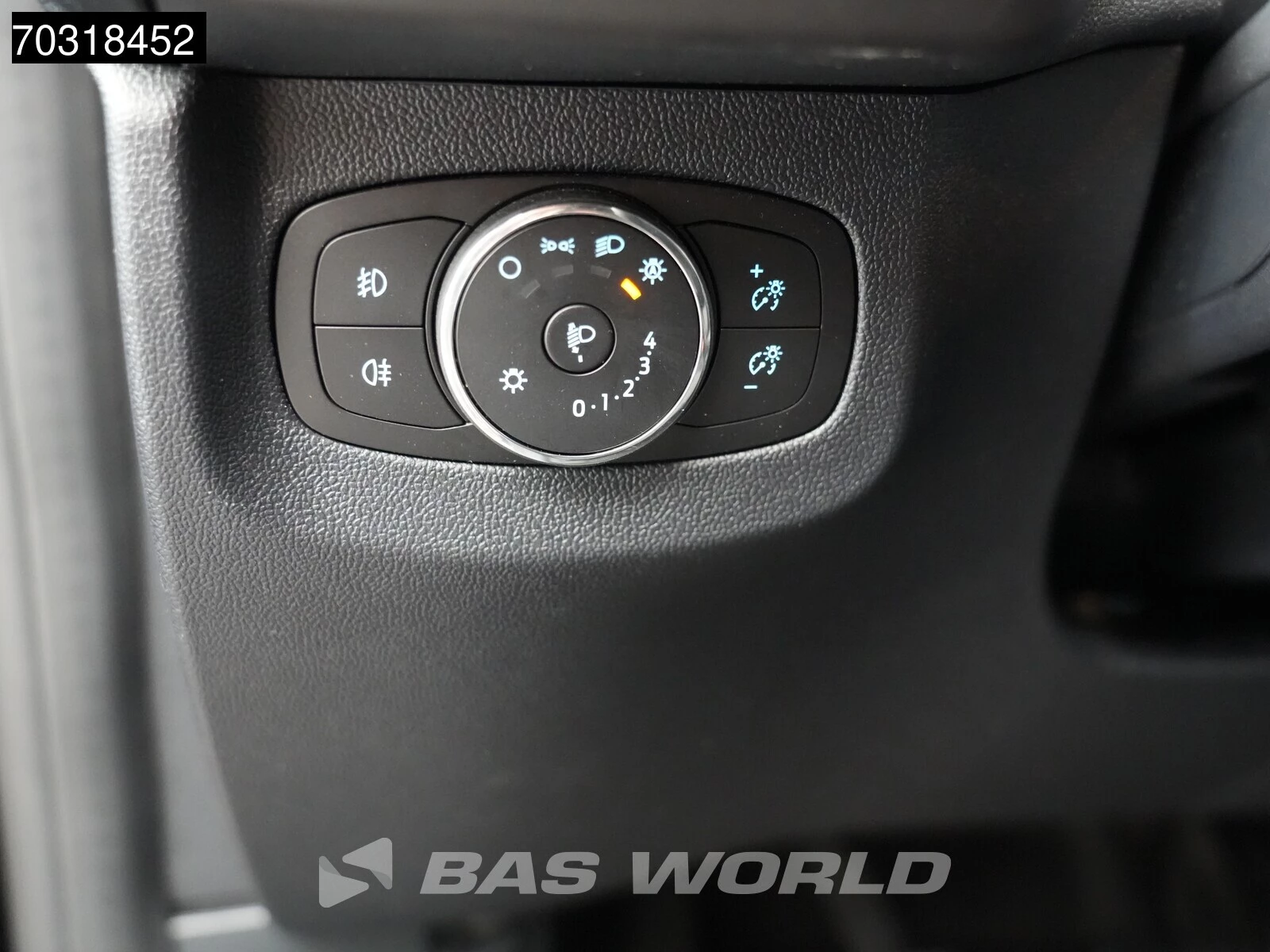 Hoofdafbeelding Ford Transit Courier