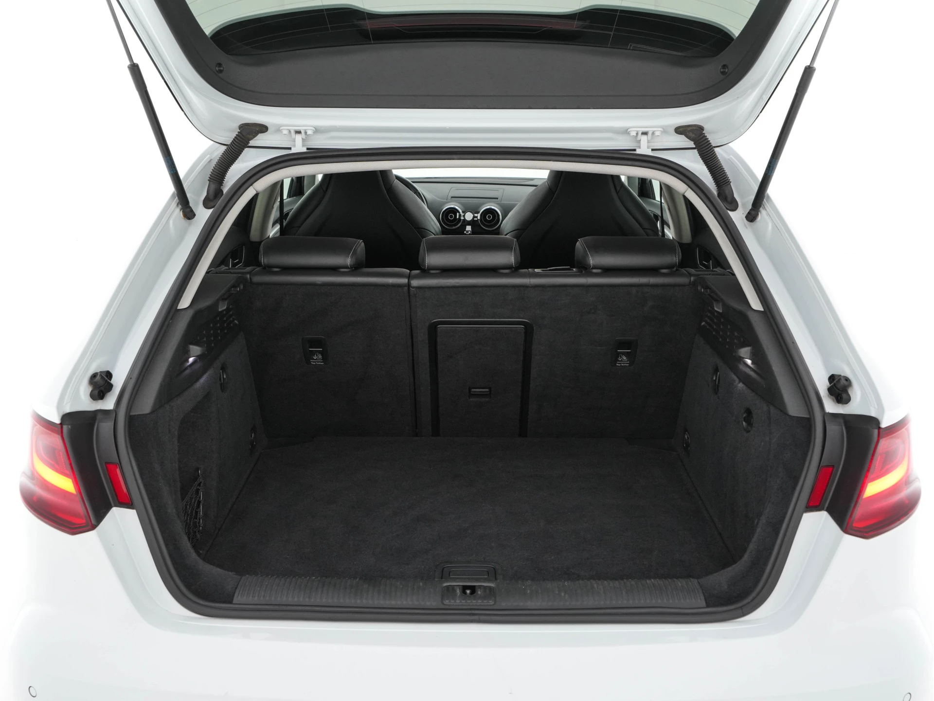 Hoofdafbeelding Audi S3