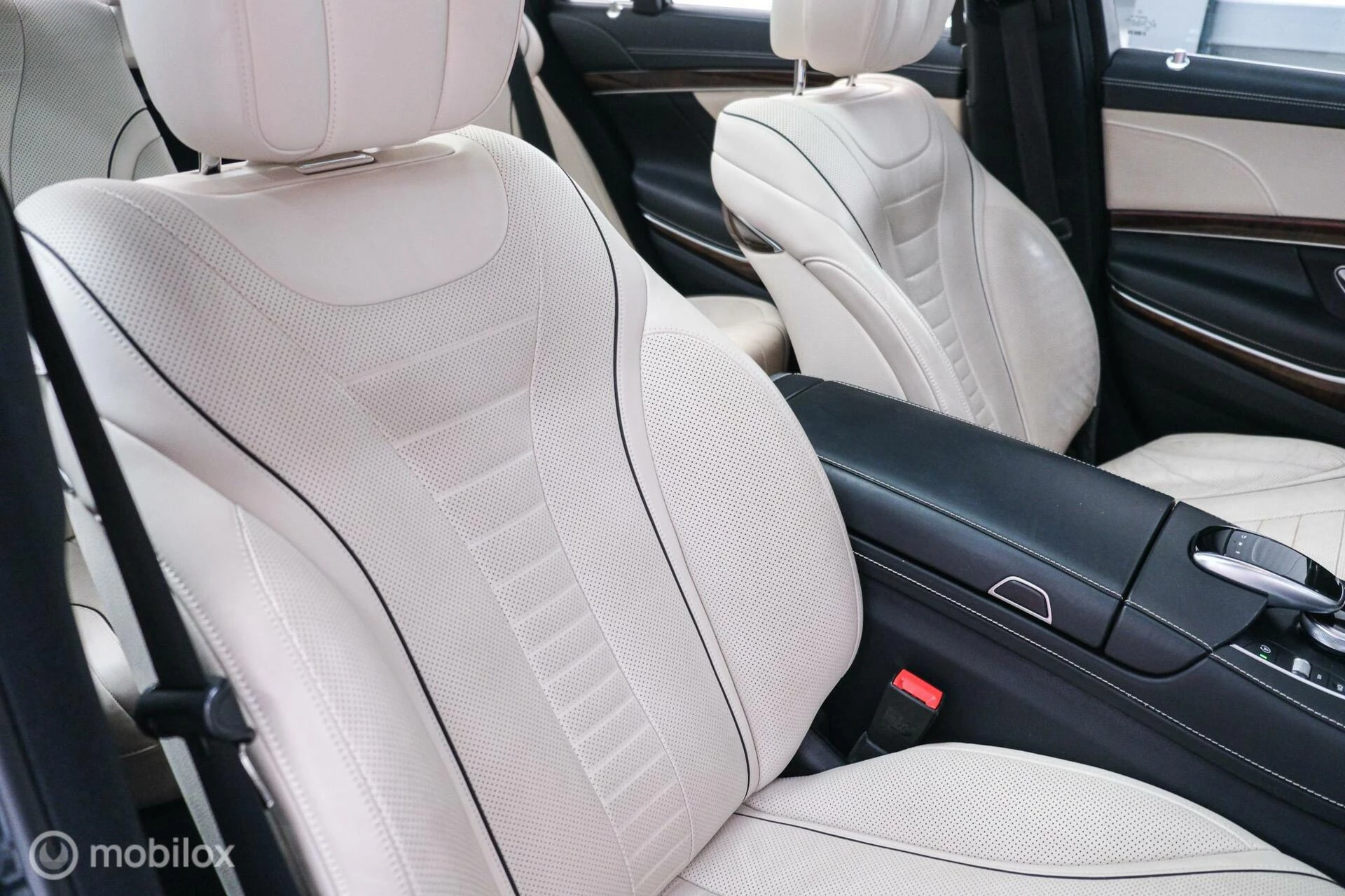 Hoofdafbeelding Mercedes-Benz S-Klasse