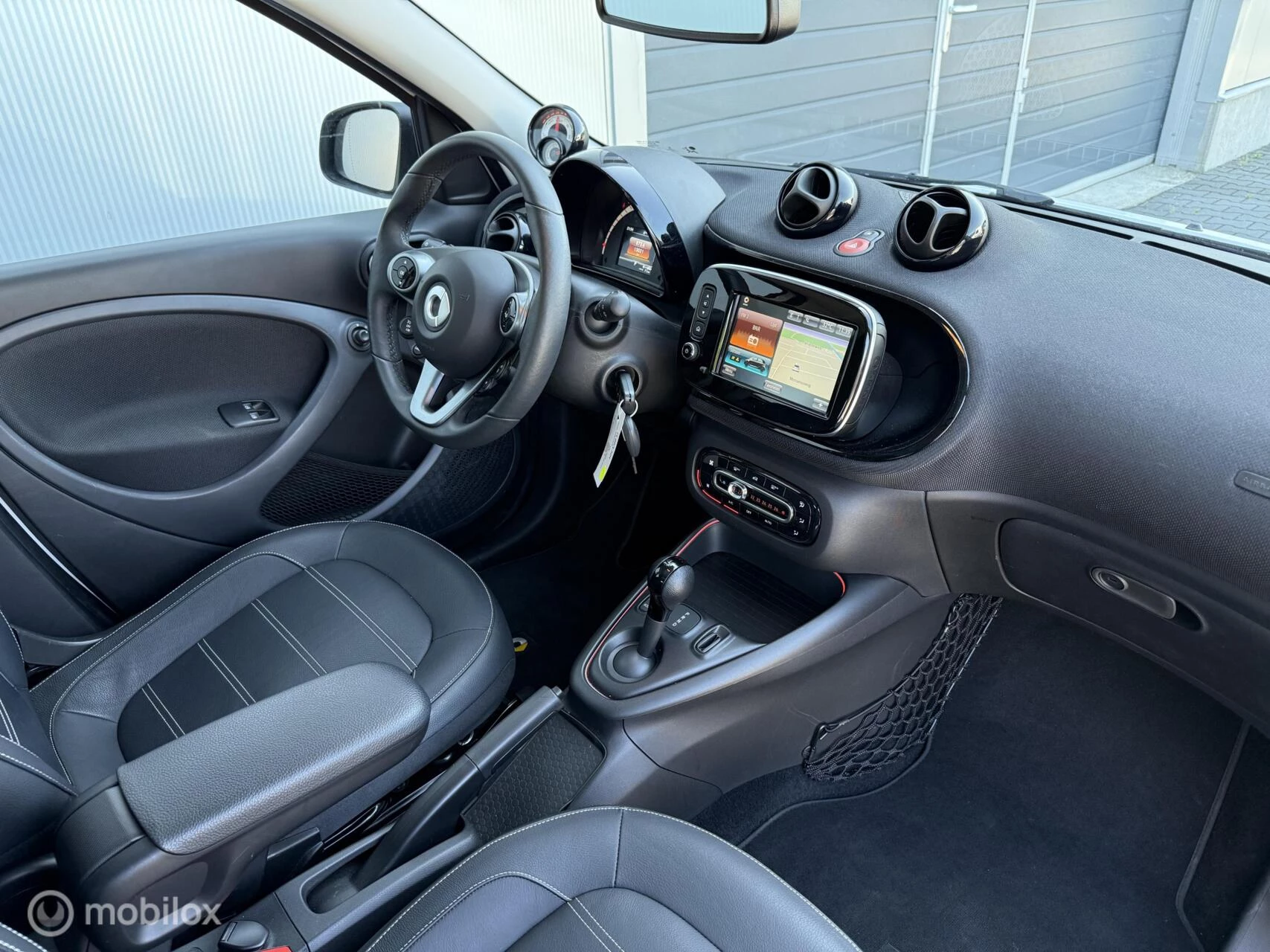 Hoofdafbeelding Smart Forfour