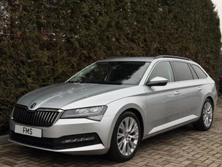 Hoofdafbeelding Škoda Superb Skoda Superb Combi 1.5 TSI ACT Business Edition+ CarPlay Trekhaak