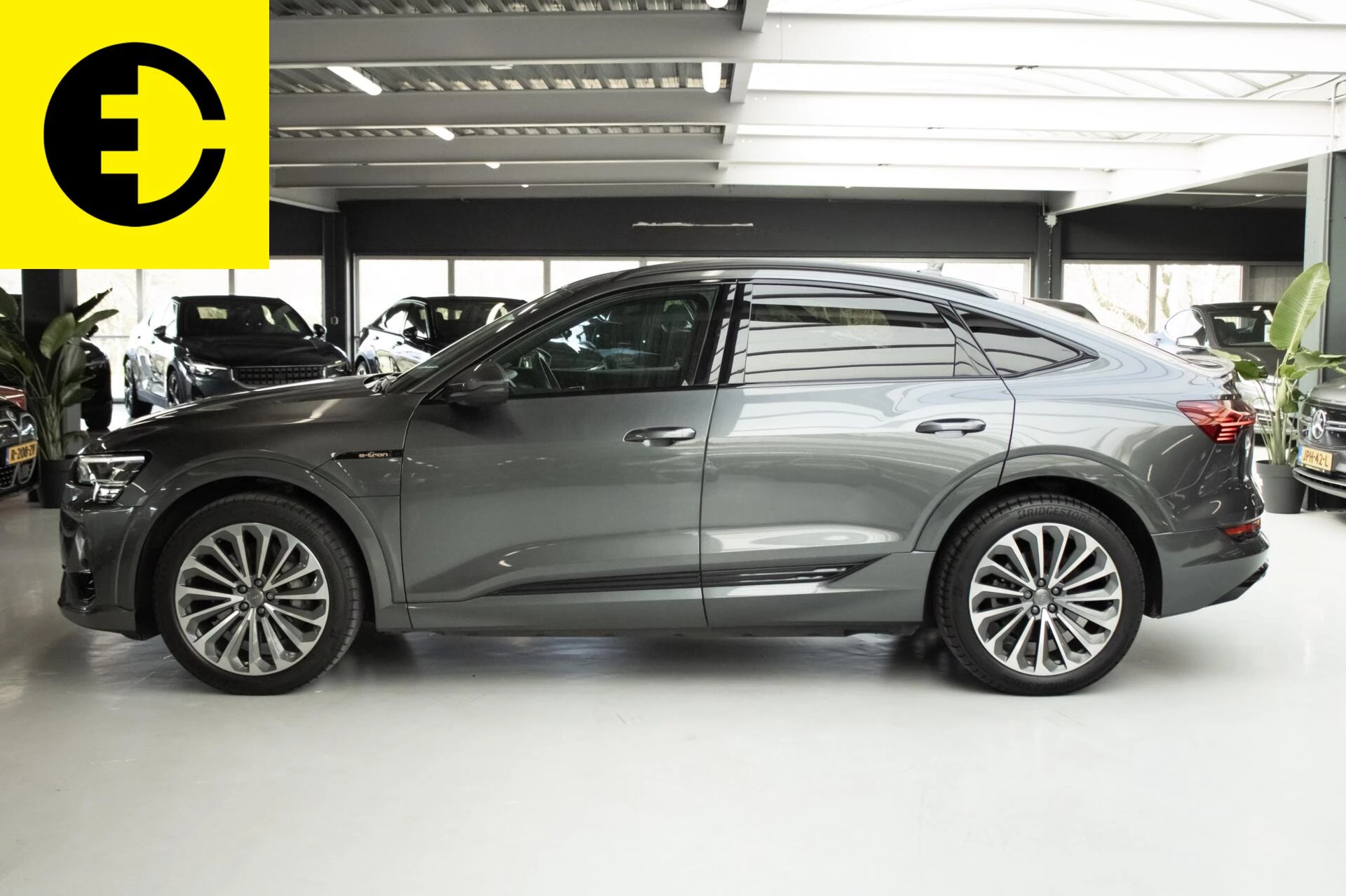 Hoofdafbeelding Audi e-tron