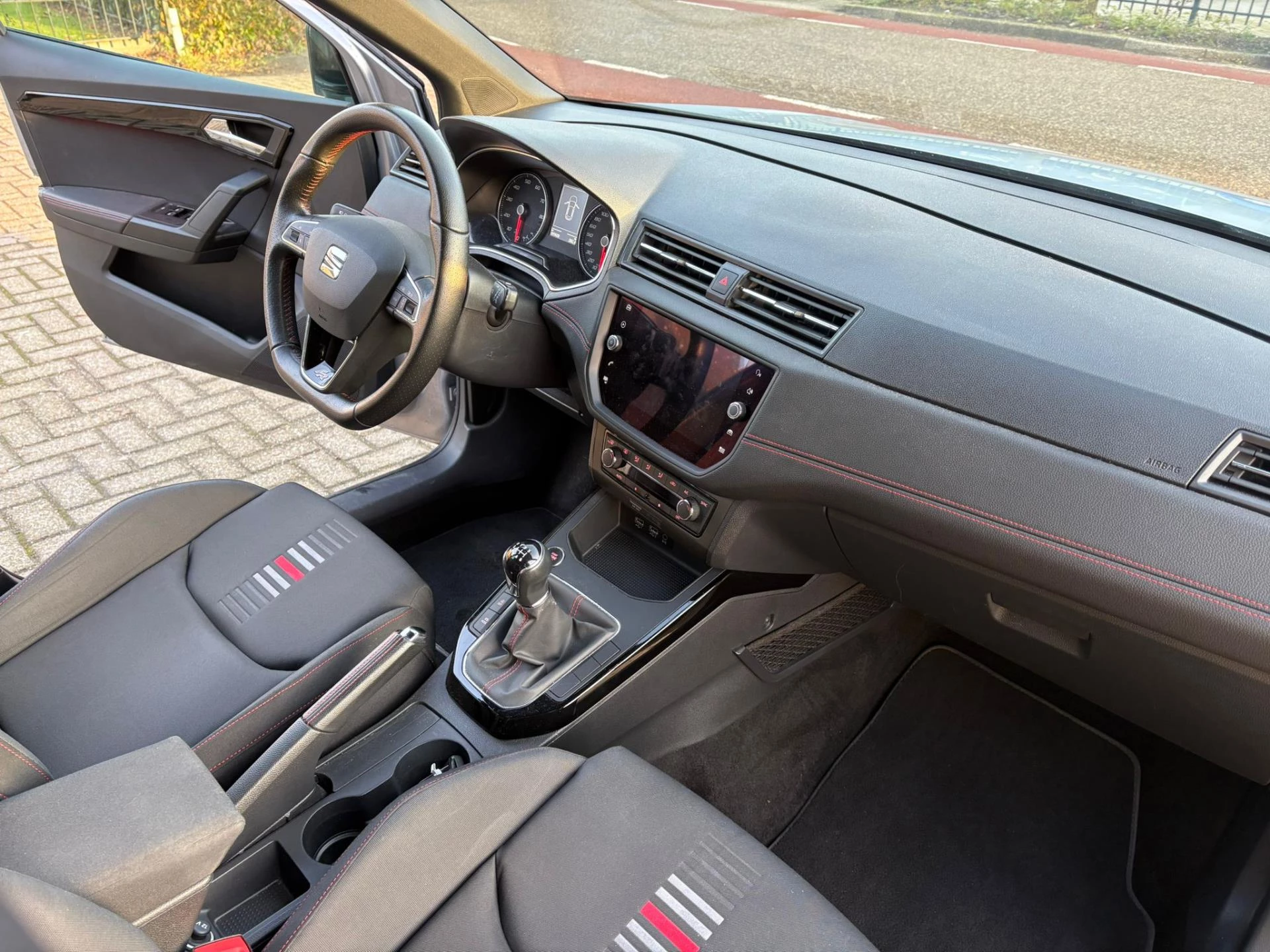 Hoofdafbeelding SEAT Arona