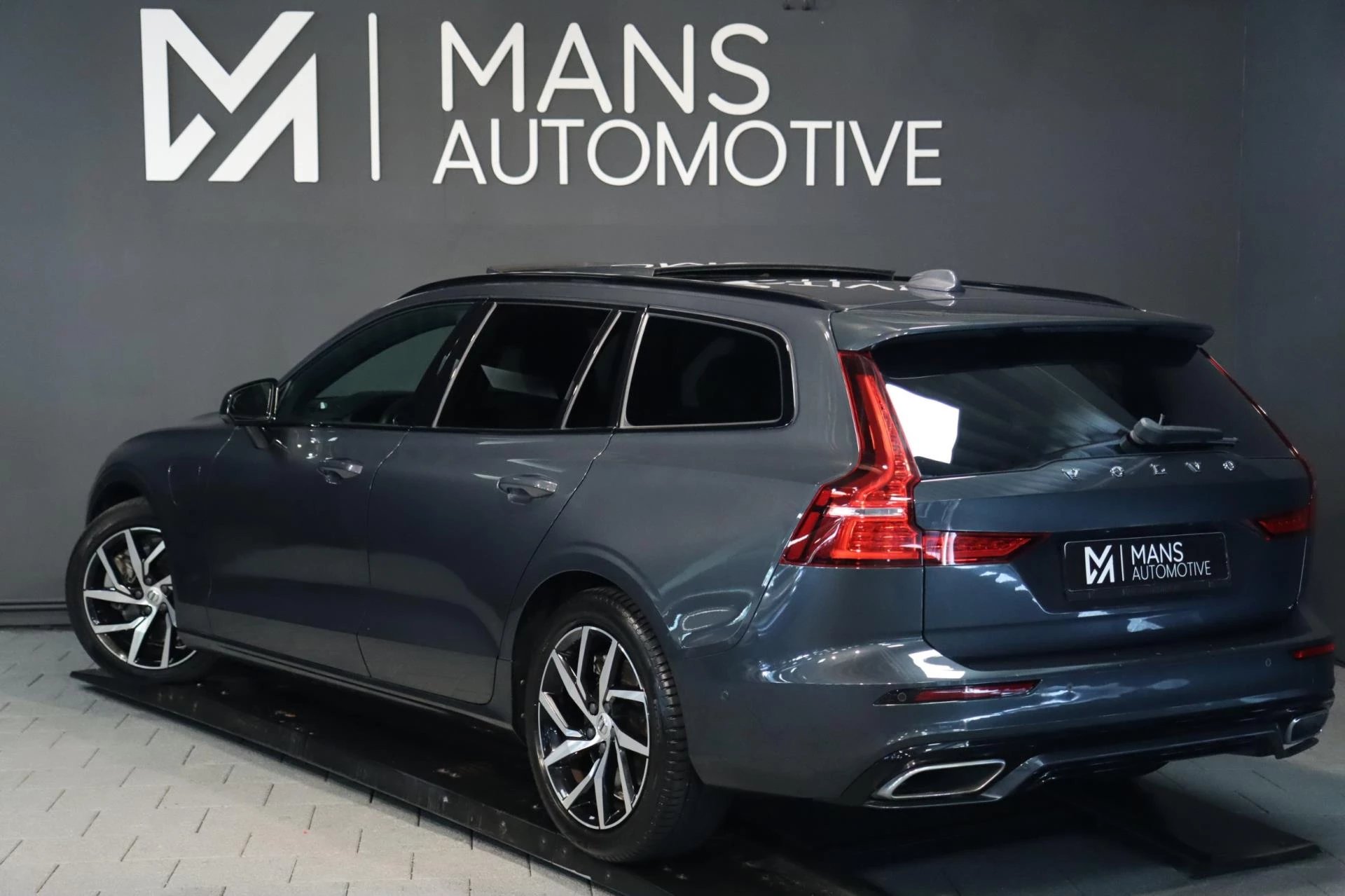 Hoofdafbeelding Volvo V60