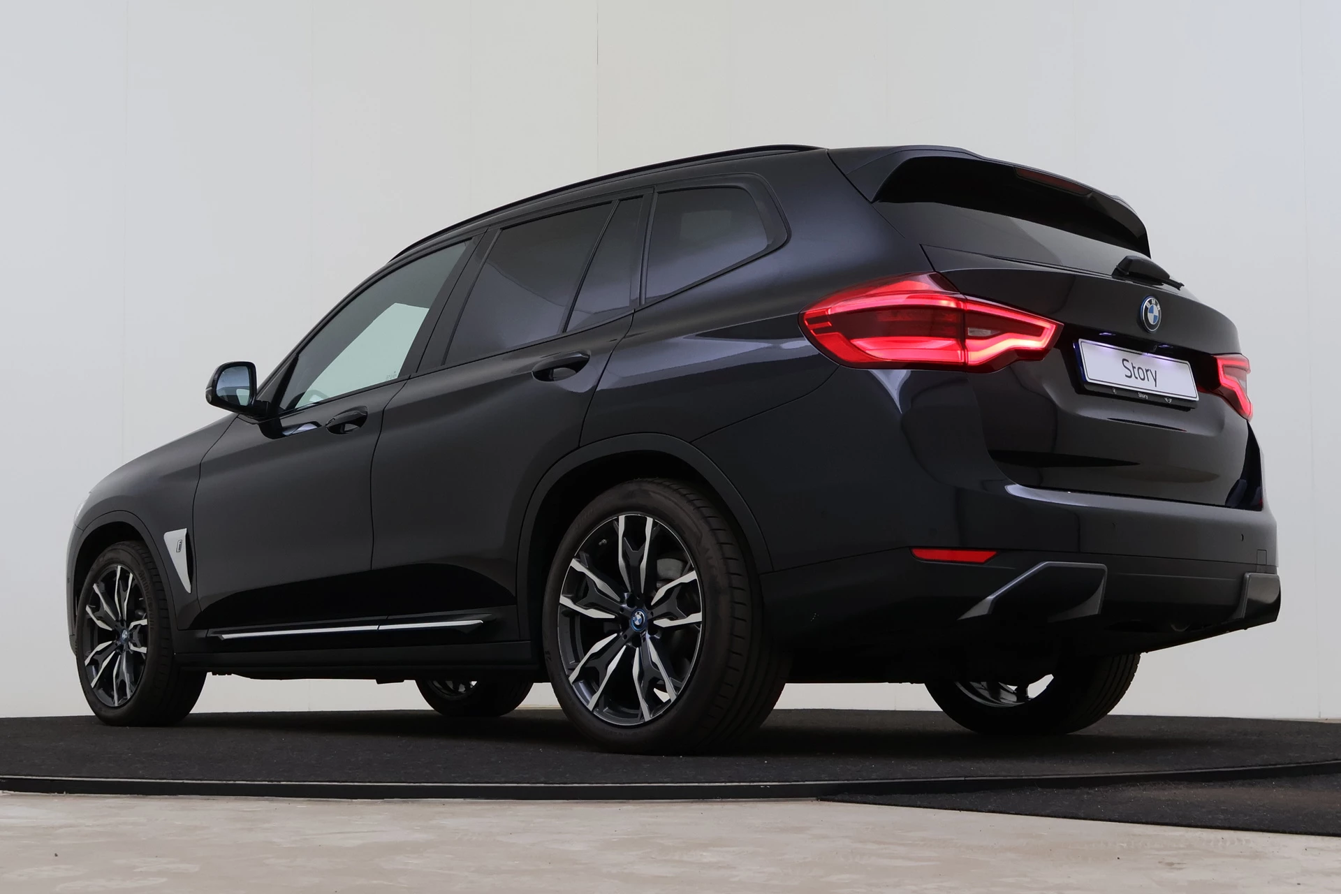 Hoofdafbeelding BMW iX3