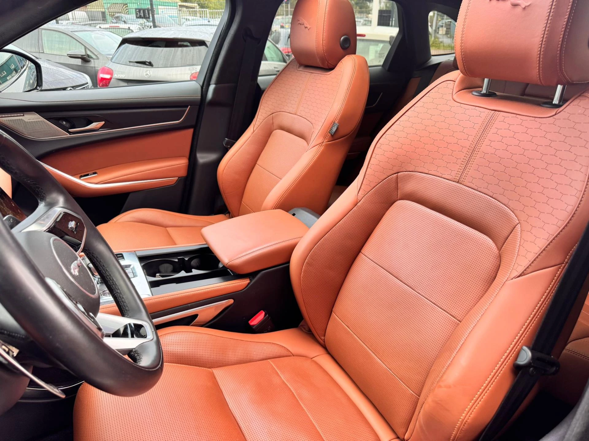 Hoofdafbeelding Jaguar F-PACE