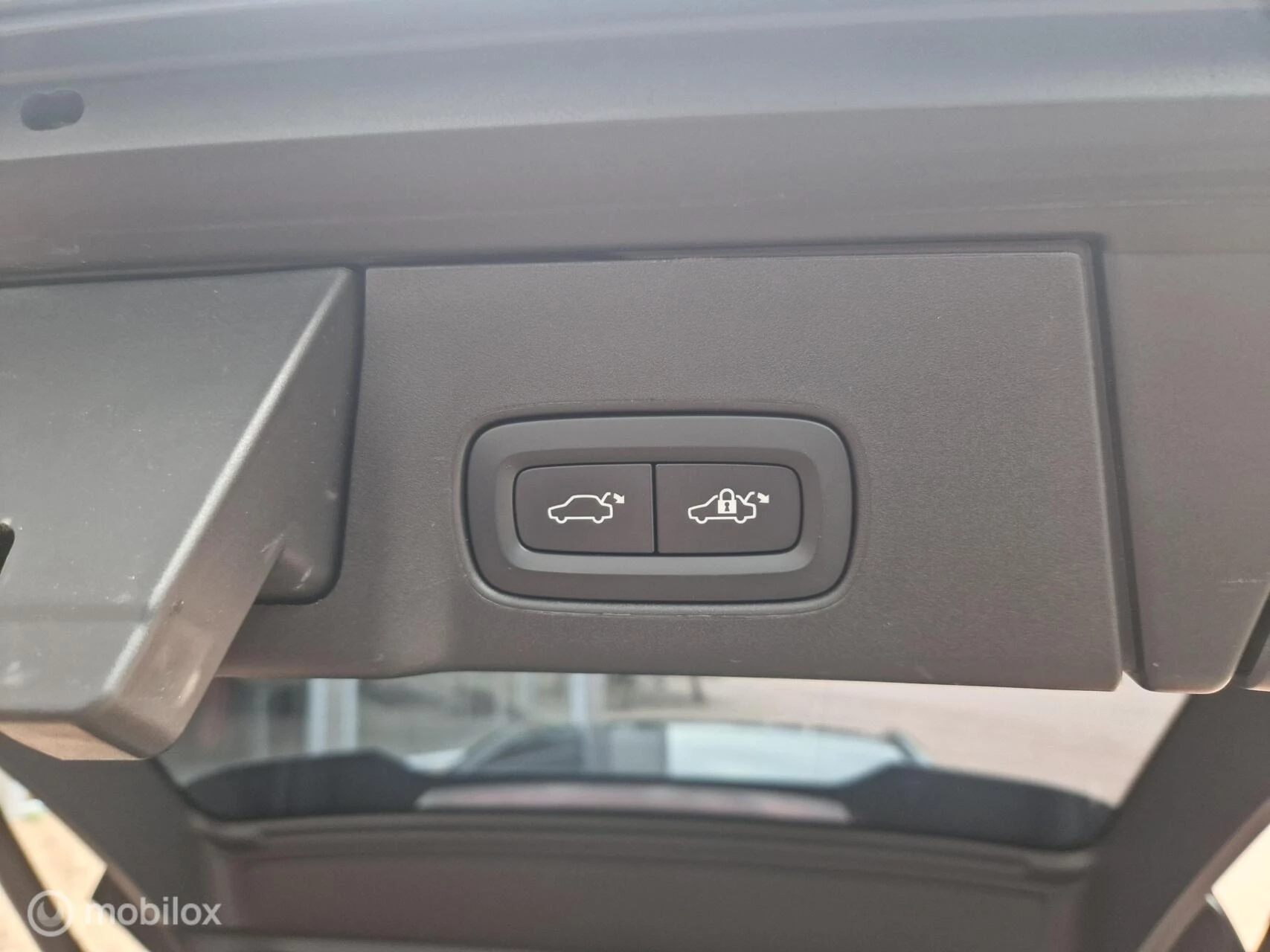 Hoofdafbeelding Volvo V90