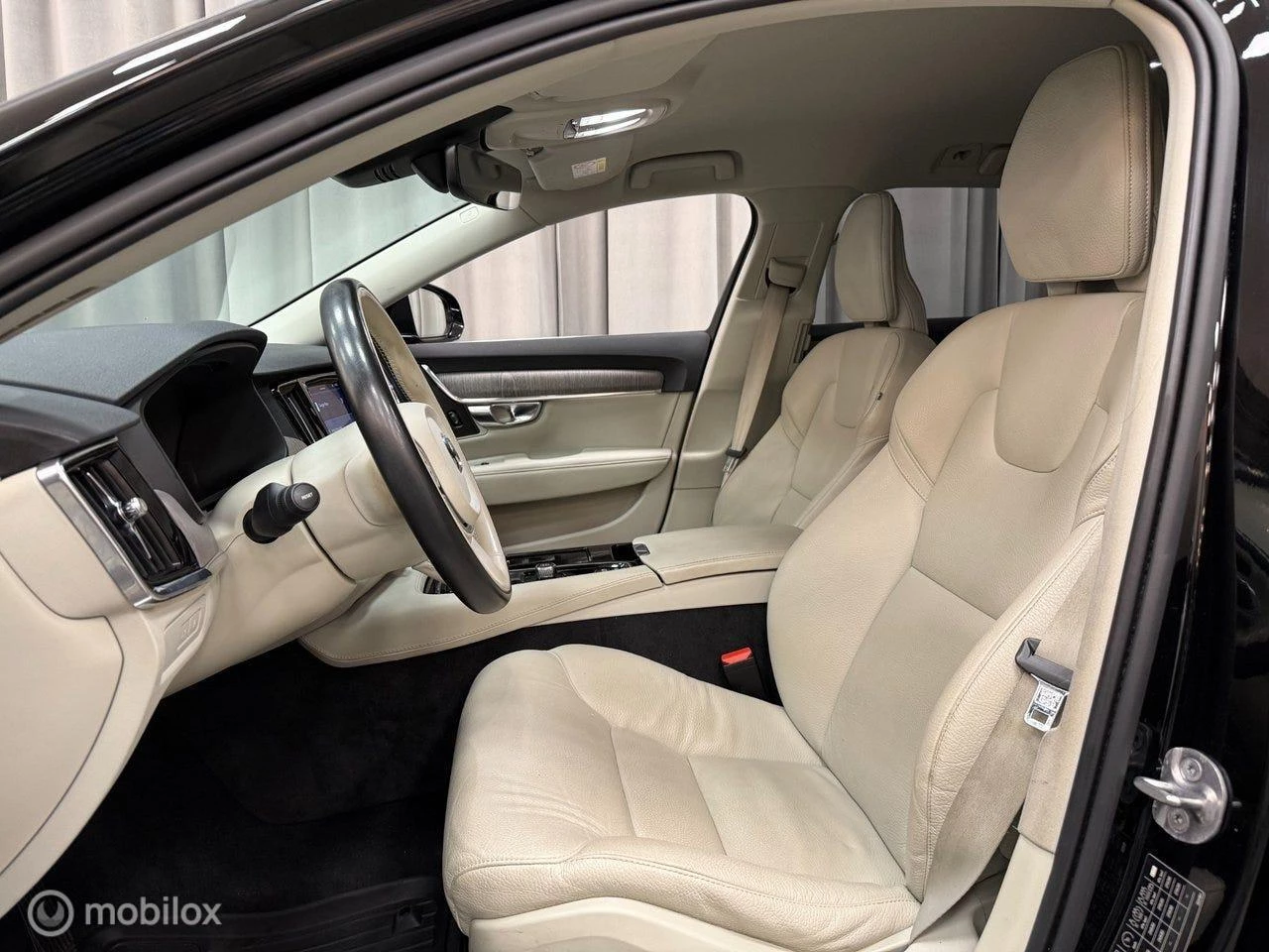 Hoofdafbeelding Volvo V90