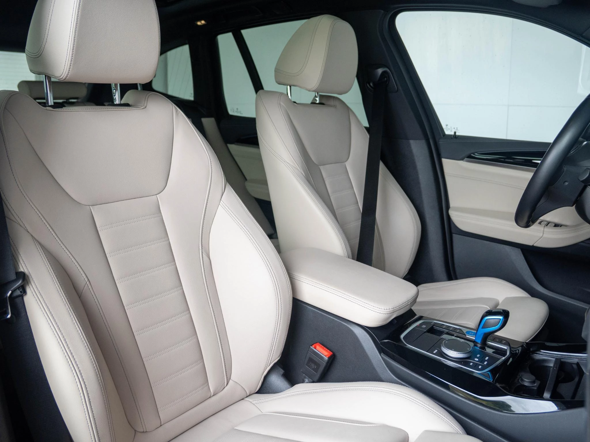 Hoofdafbeelding BMW iX3