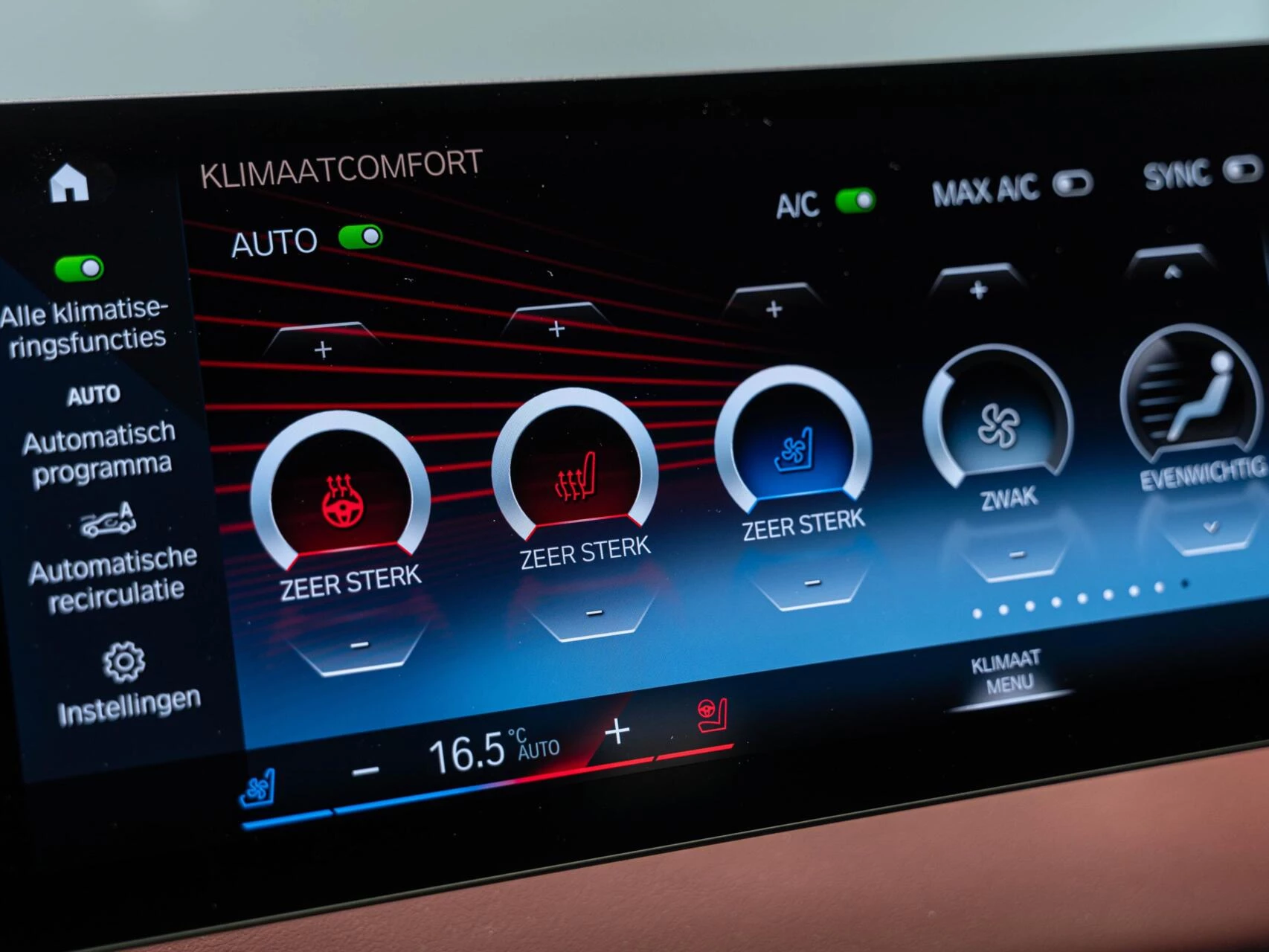 Hoofdafbeelding BMW iX