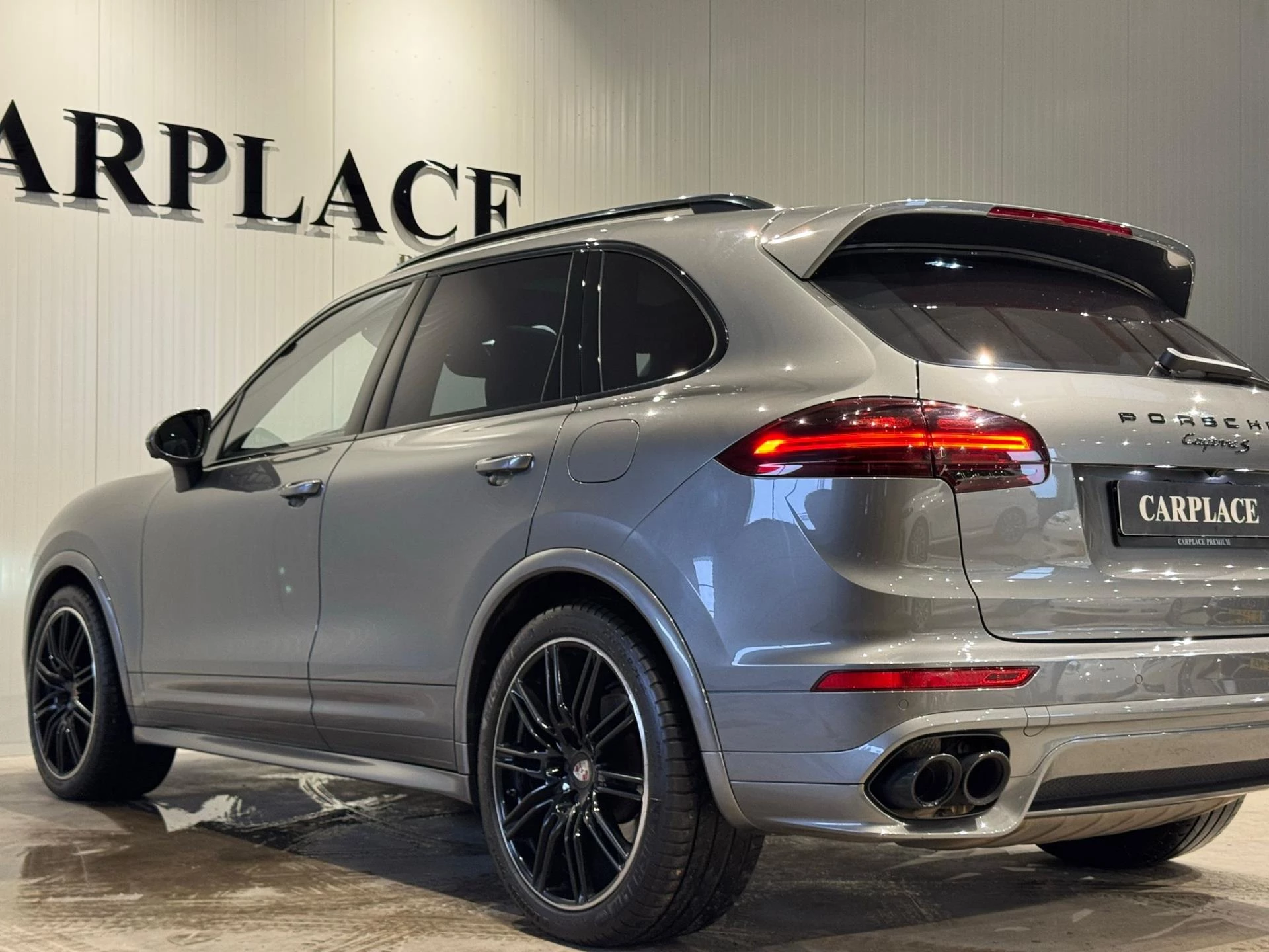 Hoofdafbeelding Porsche Cayenne