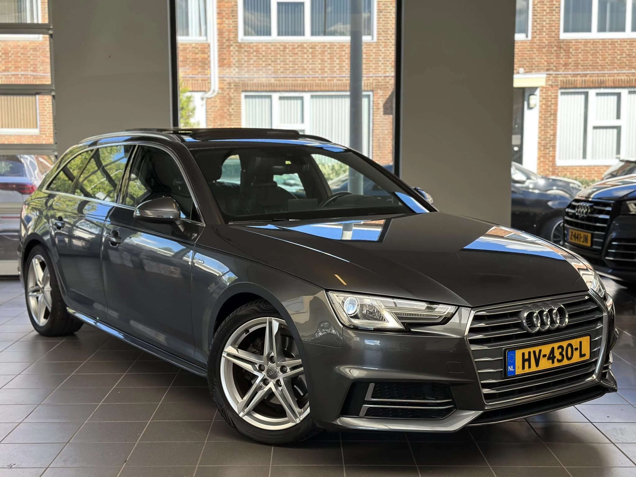 Hoofdafbeelding Audi A4