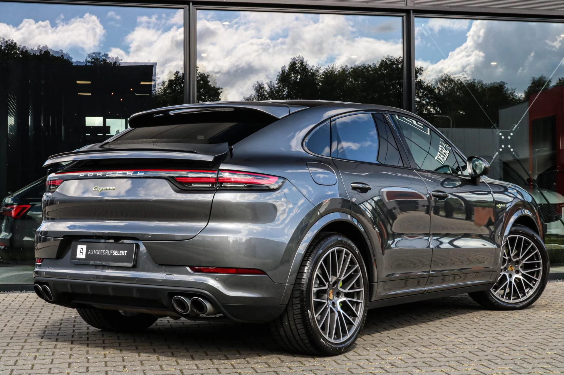 Hoofdafbeelding Porsche Cayenne