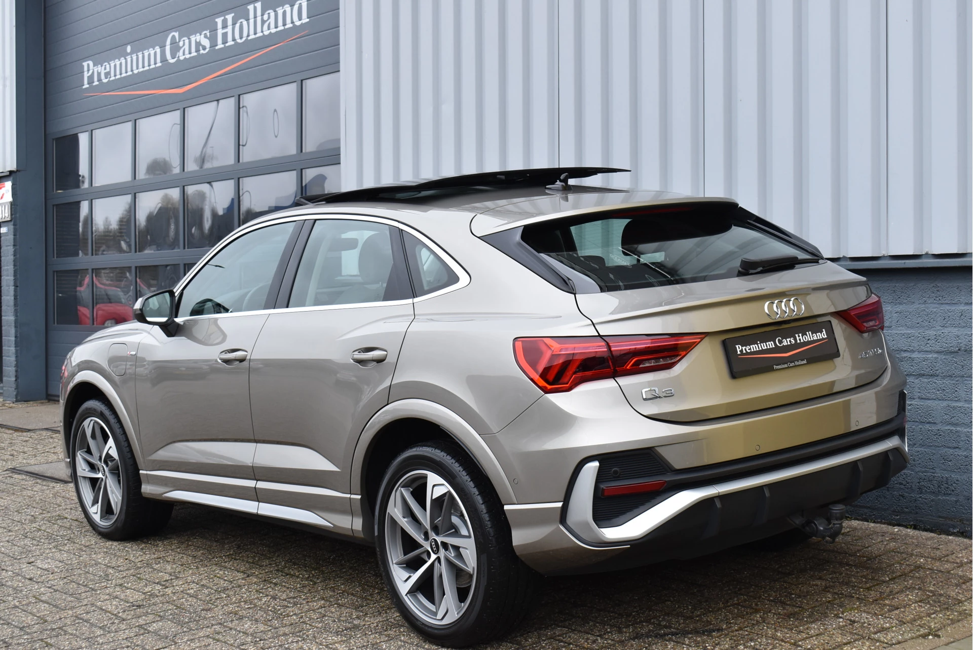 Hoofdafbeelding Audi Q3