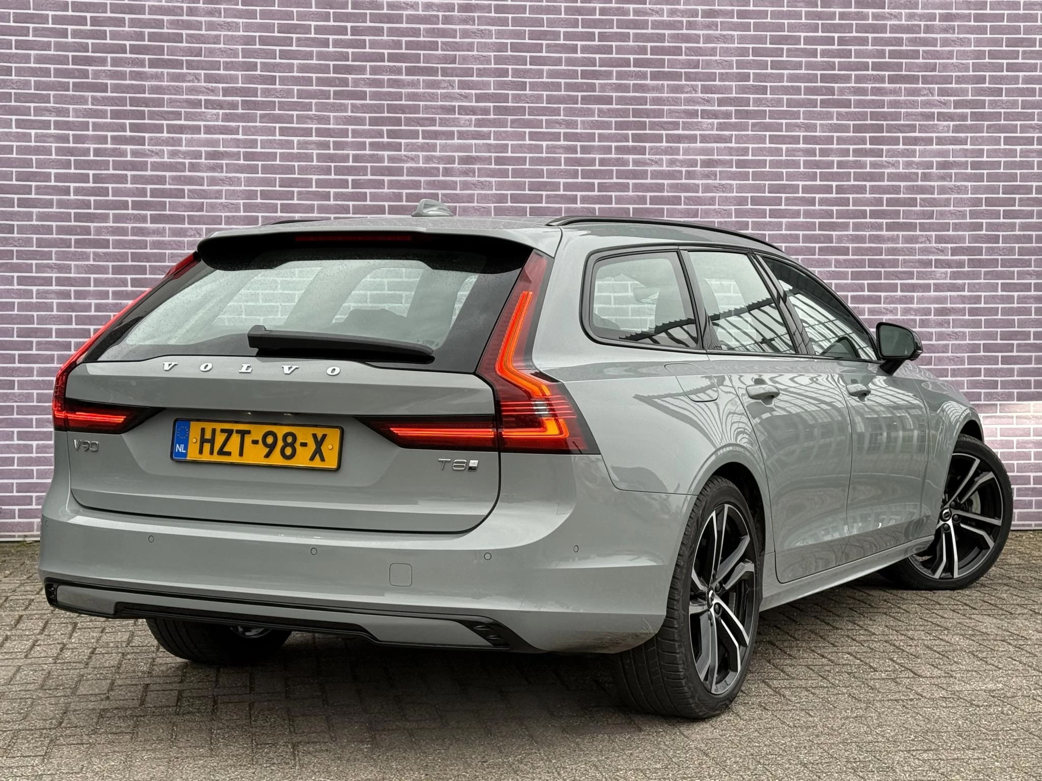 Hoofdafbeelding Volvo V90