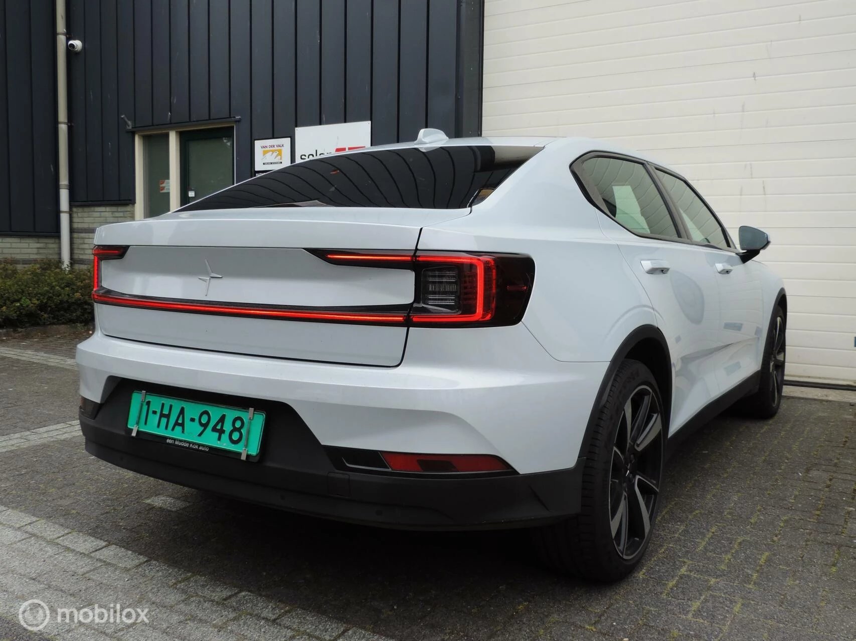 Hoofdafbeelding Polestar 2