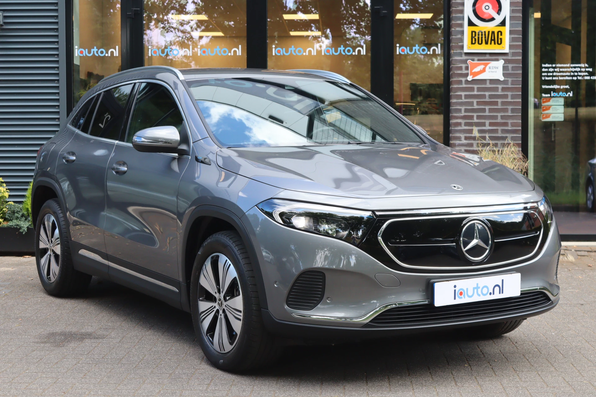 Hoofdafbeelding Mercedes-Benz EQA