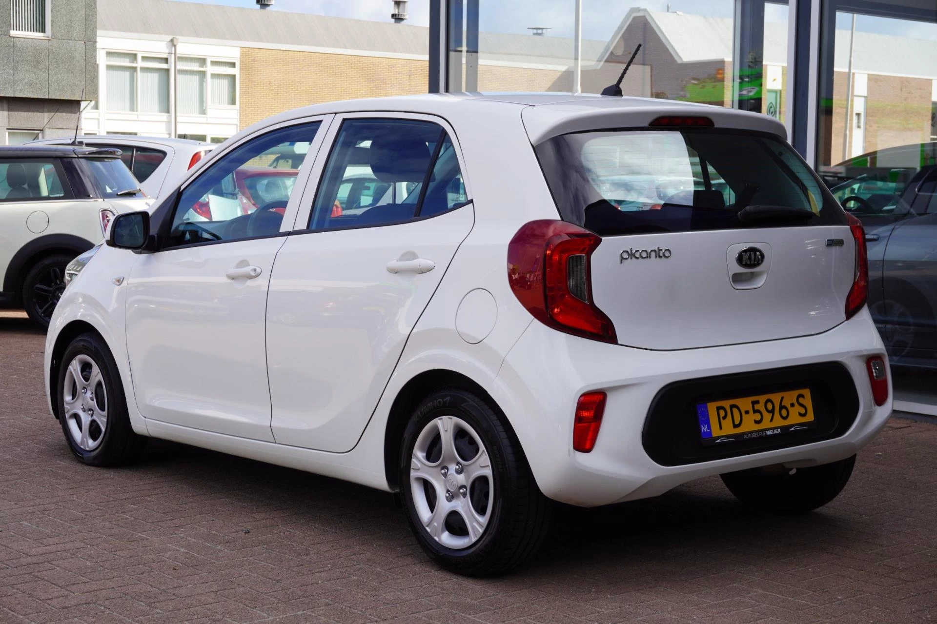 Hoofdafbeelding Kia Picanto