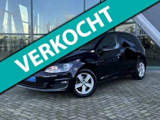 Volkswagen Golf 1.2 TSI Highline Automaat / Massage Stoelen en Verwarmd / Navigatie