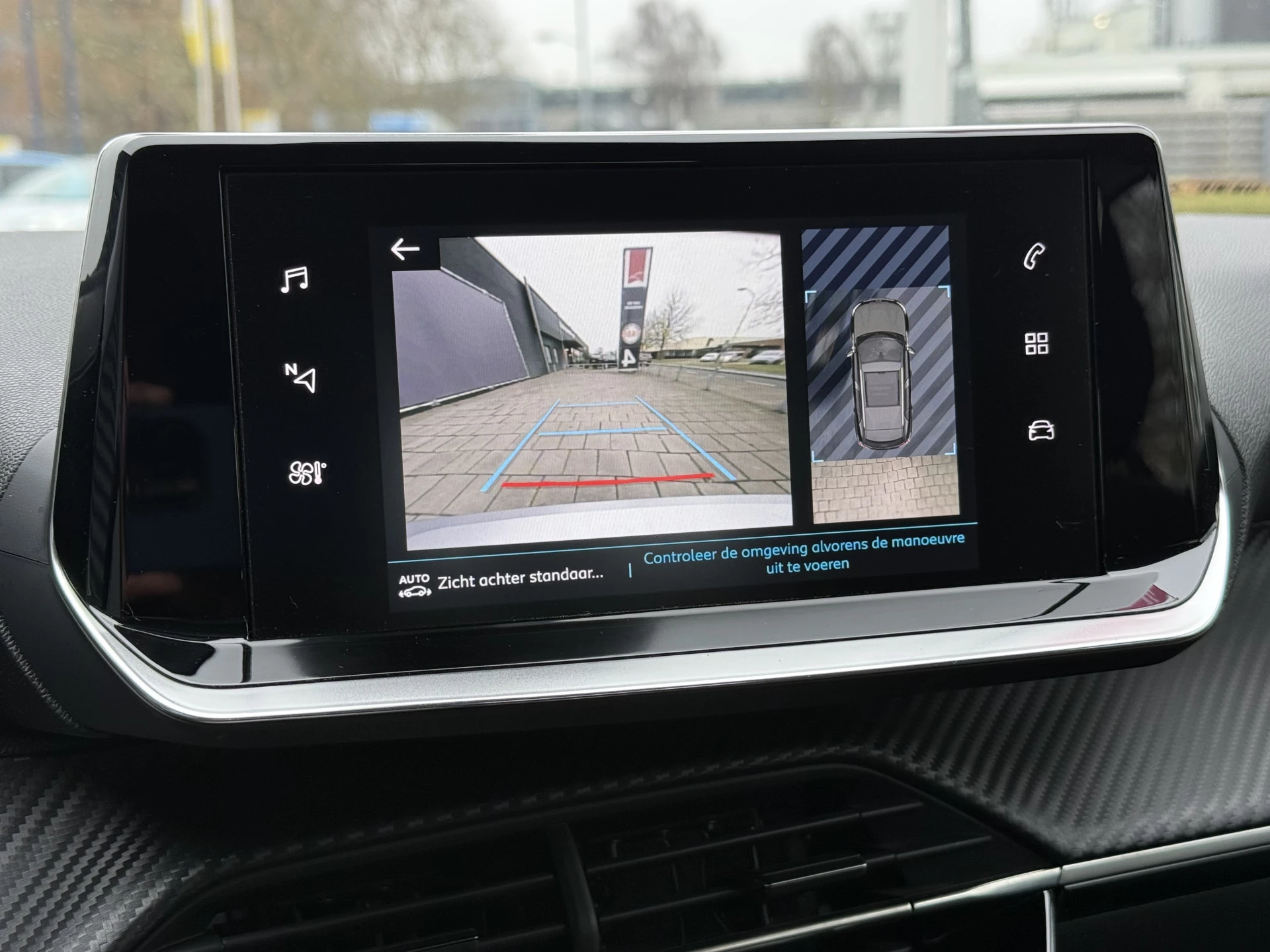 Hoofdafbeelding Peugeot e-2008