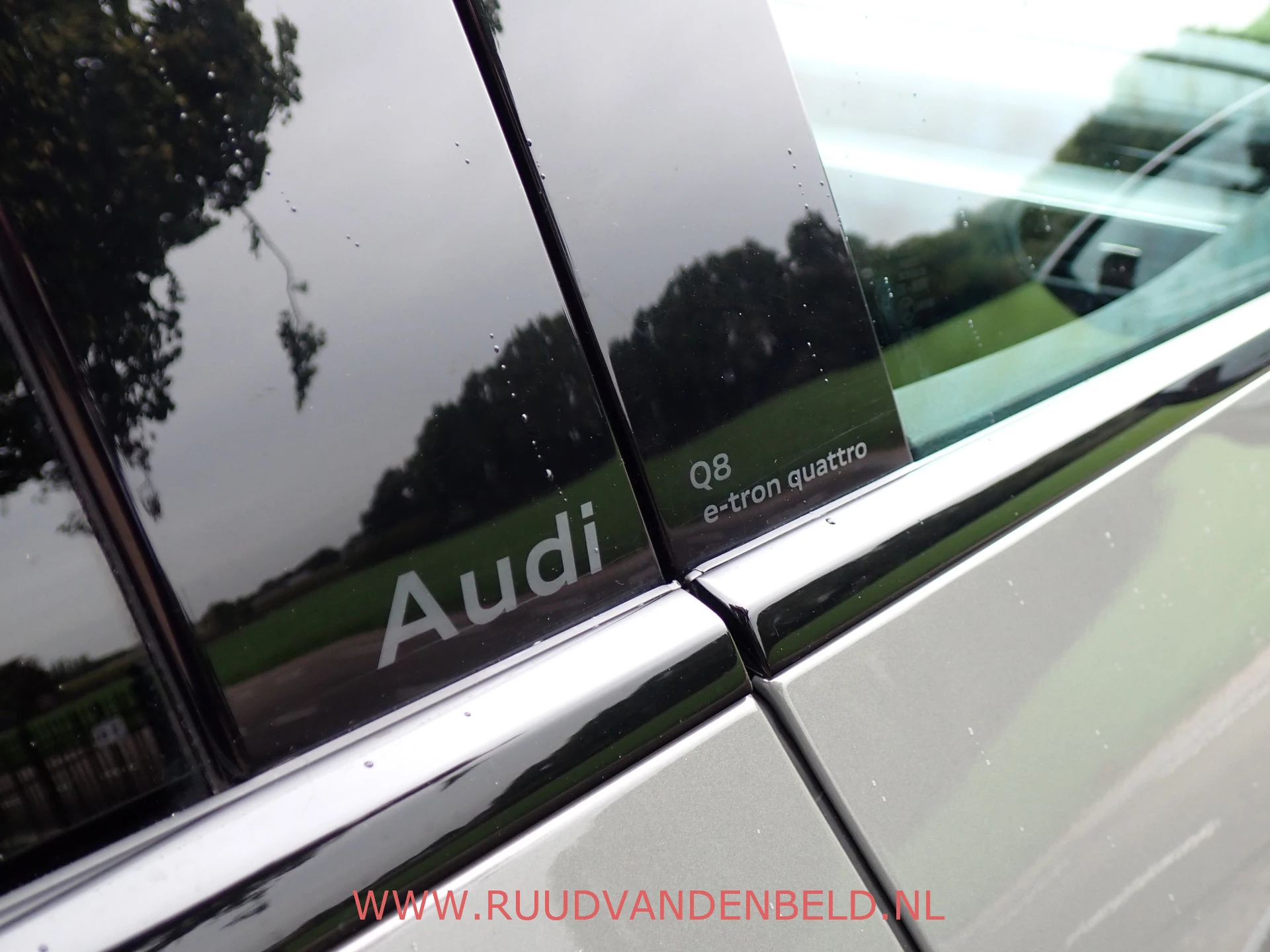 Hoofdafbeelding Audi Q8 e-tron