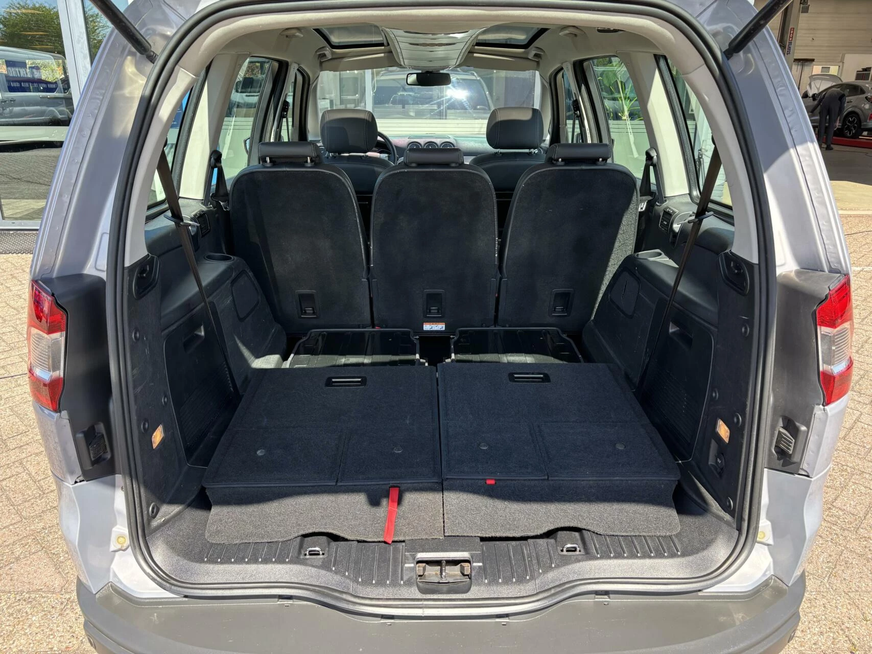 Hoofdafbeelding Ford Galaxy