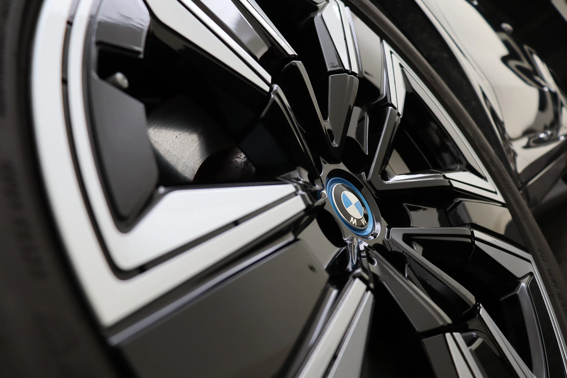 Hoofdafbeelding BMW iX3