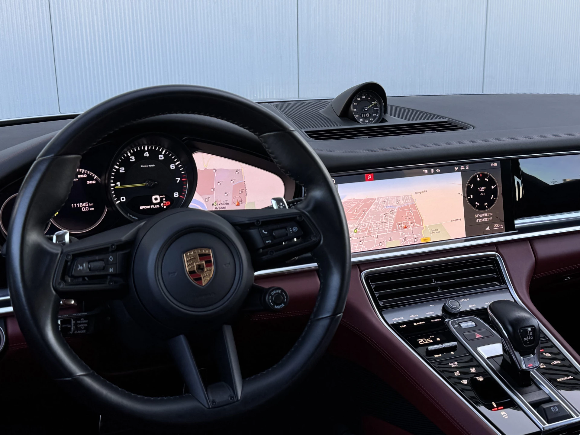 Hoofdafbeelding Porsche Panamera