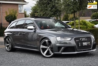 Audi RS4 Avant 4.2 FSI V8 Quattro 450 PK NL Auto Sportuitlaat Pano Camera Carbon 20''