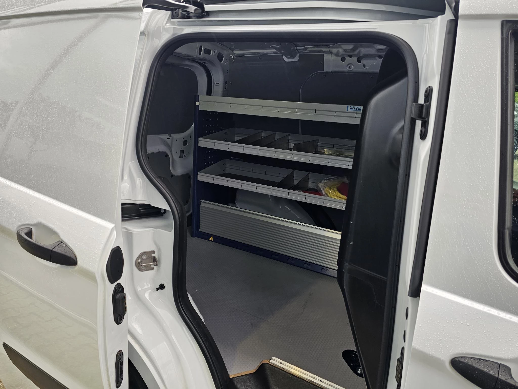 Hoofdafbeelding Ford Transit Courier