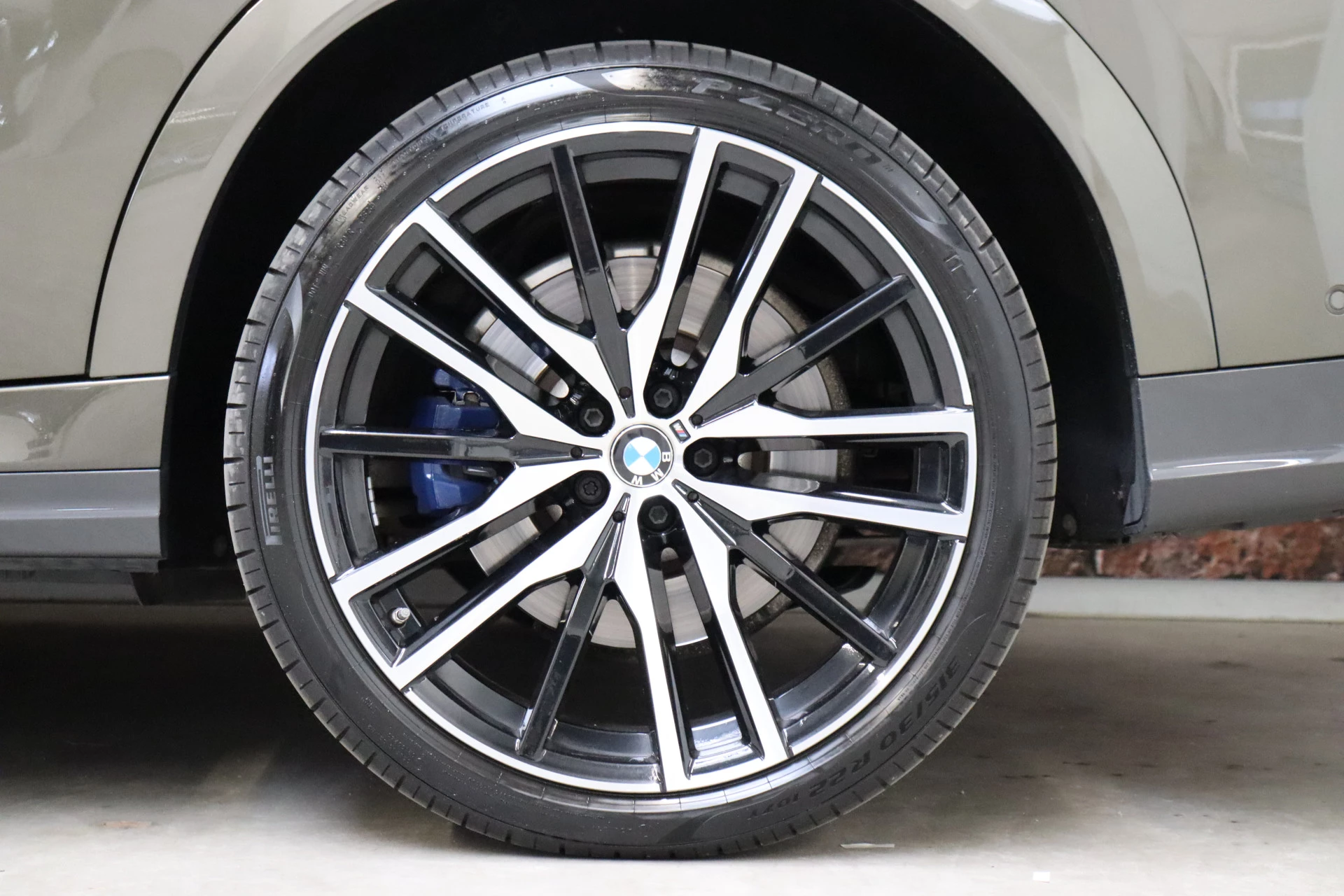 Hoofdafbeelding BMW X6