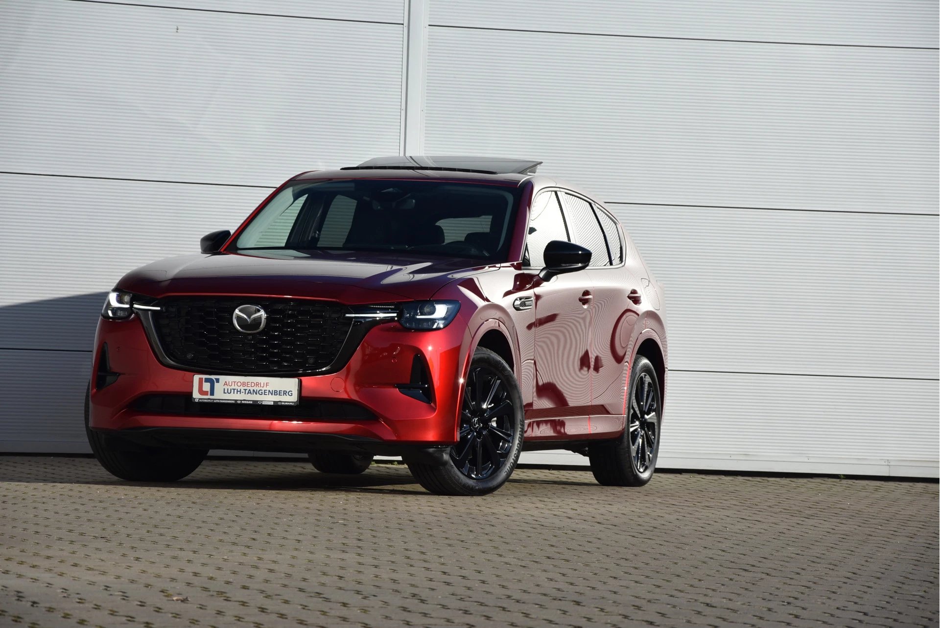 Hoofdafbeelding Mazda CX-60