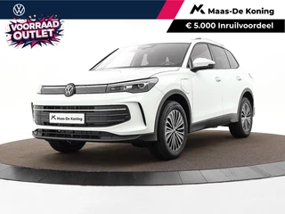 Volkswagen Tiguan Life Edition 1.5 eHybrid 204 pk 6 versn. DSG · Comfort Pakket · Style Pakket · Trekhaak inklapbaar, met elektrische ontgrendeling, incl. aanhangermanoeuvreerhulp Trailer Assist · Voorraad OUTLET · Prijs is inclusief inruilpremie ·