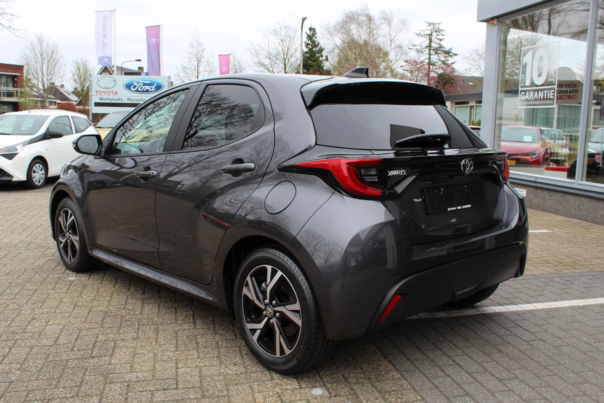 Hoofdafbeelding Toyota Yaris