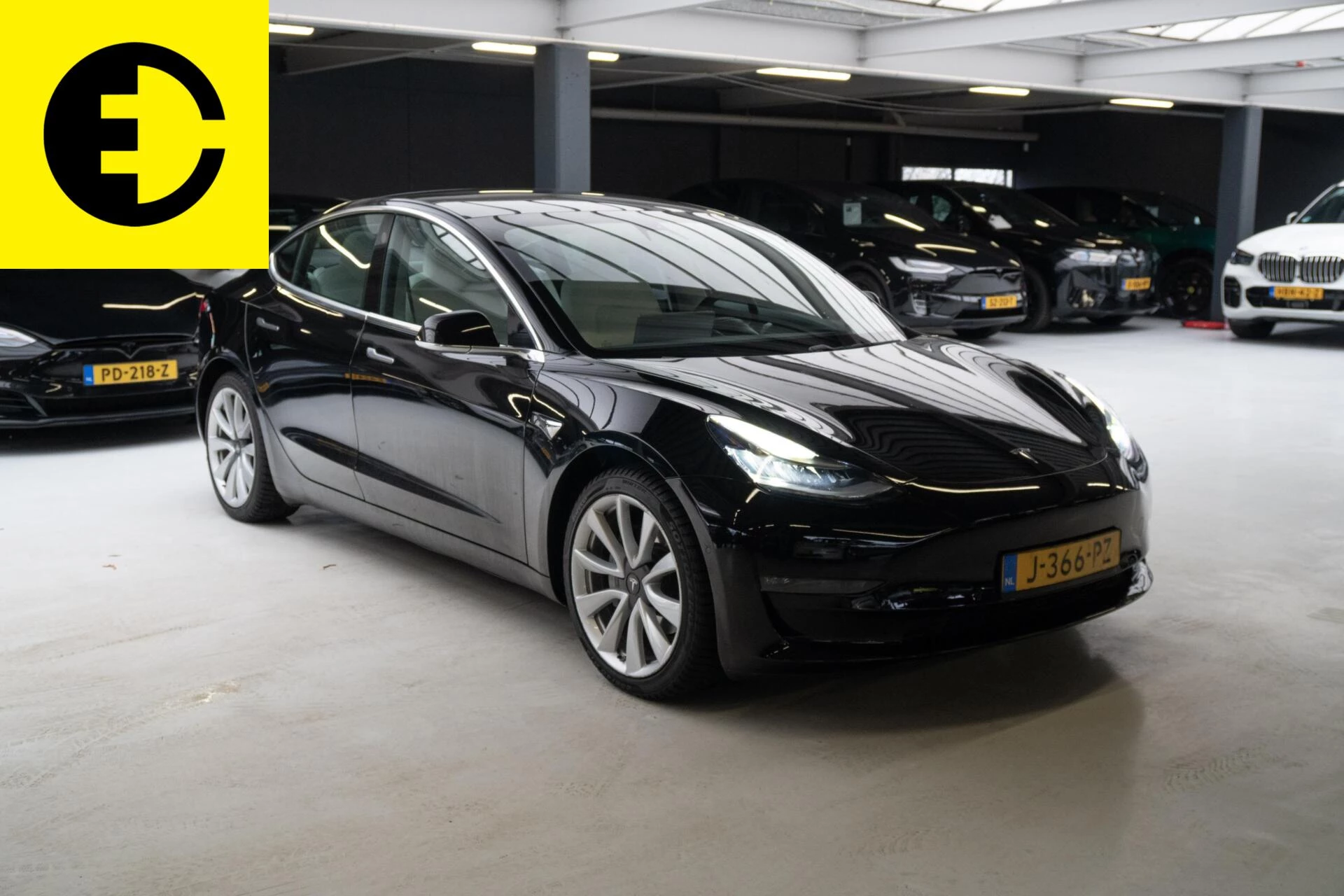 Hoofdafbeelding Tesla Model 3